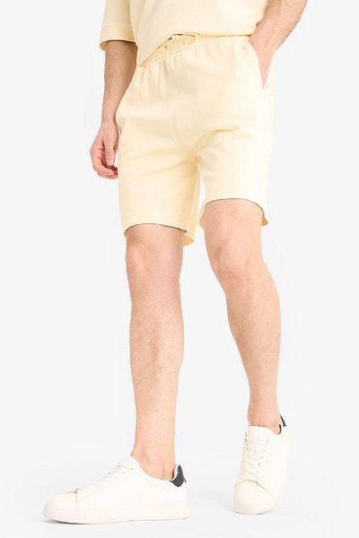 DeFacto Regular Fit Shorts mit geradem Bein D9769AX25SM