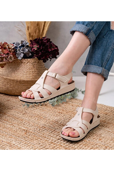 Lion ORTAPEDİK İÇ KISMI PETLİ ULTRA HAFİF CIRTLI SANDALET