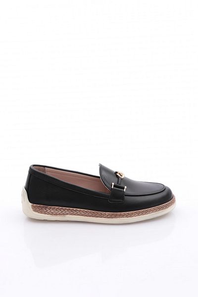 DGN 190E Women's Loafer Shoes