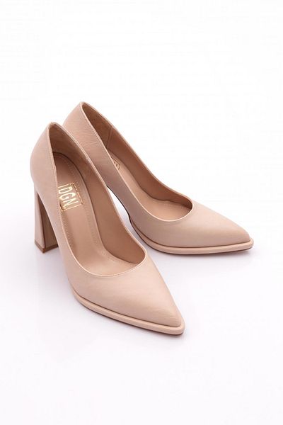 DGN Women's Heeled Shoes 26412859