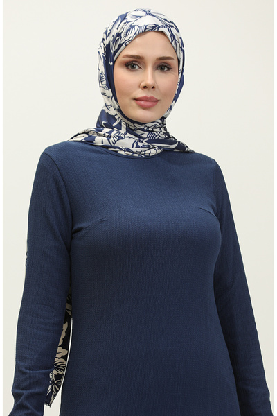 sefamerve Sötétkék tunika és nadrág kétrészes szett - gombos részlet 0101DA-05