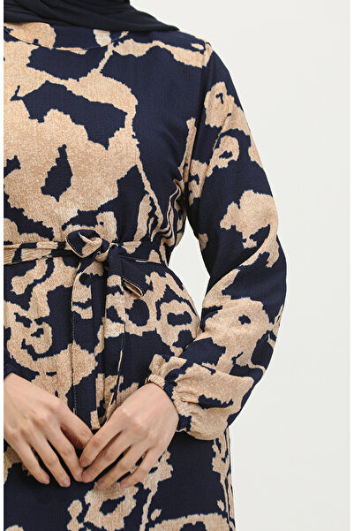 sefamerve Yezra Desenli Kuşaklı Elbise 0345-02 Lacivert Bej