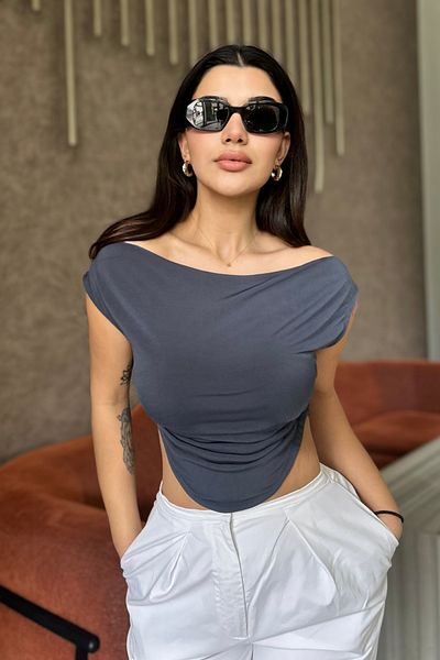boutiquen Smoked Blouse with Gathered Sides and Peplum Collar
