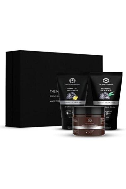 The Man Company مجموعة تنظيف وترطيب (غسول وجه بالفحم + مقشر فحم + كريم مرطب)