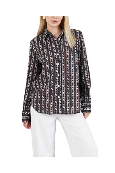 latal Desenli Oversize Mavi Gömlek Modelleri | Şık ve Modern Kadın Giyim 2025