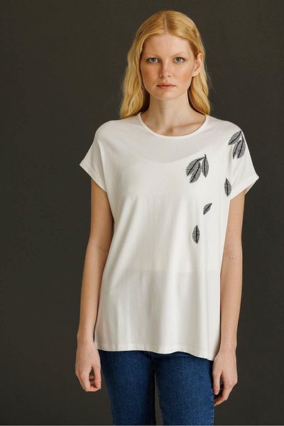 Desen Triko Women's Crew Neck Shoulder Stoned Combed Cotton T-Shirt Bone