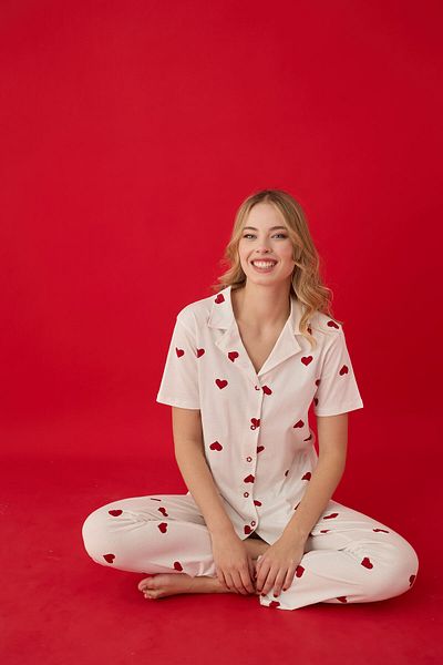 Lavint Homewear Heart Patterned Cotton Lycra Buttoned Pajama Set