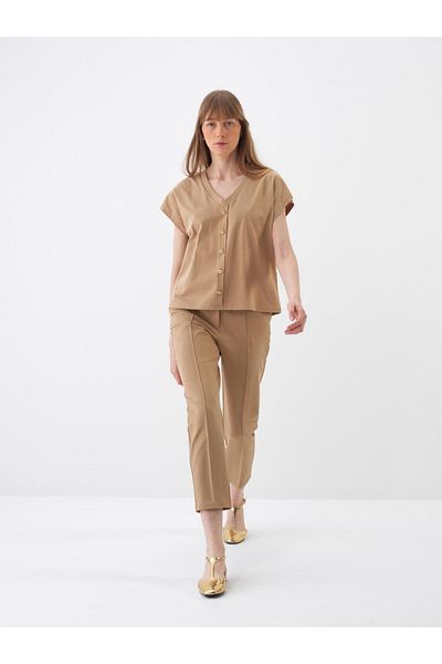 Xint Women's Camel Oversize Cotton Blouse