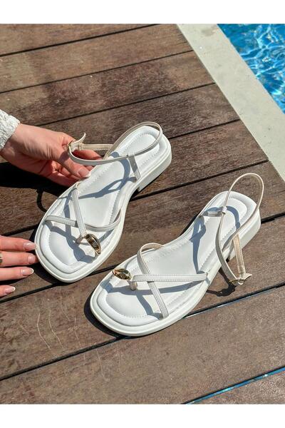ERVANIN BUTİĞİ Γυναικεία σανδάλια White Skin (Harper) με λεπτομέρεια αγκράφας