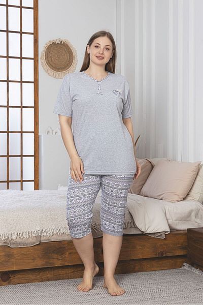 Asel Plus Size Lycra Combed Cotton Capri Pajama Set