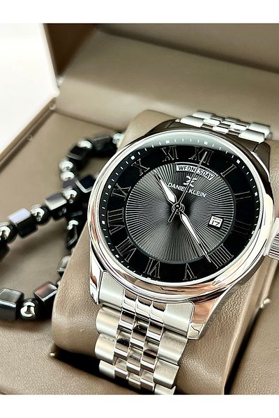 Daniel Klein Men's Watch with Durable and Stylish Design Steel Band