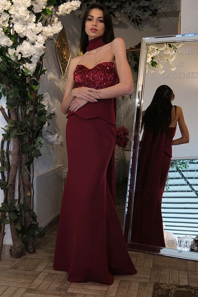 Feminist Stylish Evening Dress with Heart Neckline and Sequin Detail on the Chest, Burgundy 9705507