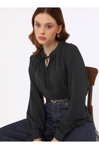 Refka Tunic with Aerobin Tie Detail - Black - Refka
