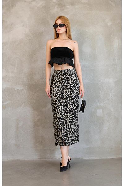 AREF JEANS Leopard Print Denim Skirt with Front Slit