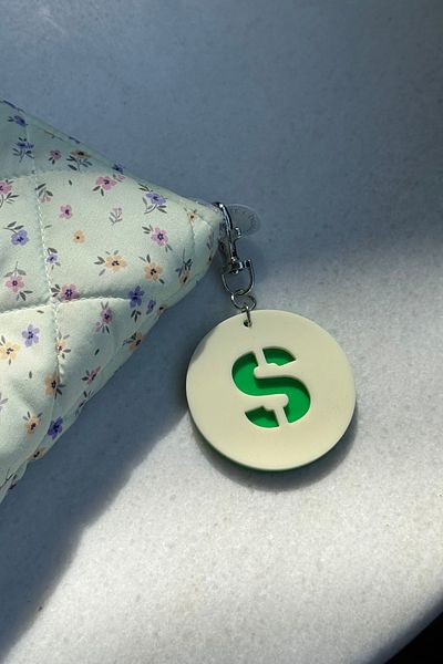 klovi Letter Bag Charm Keychain Accessory