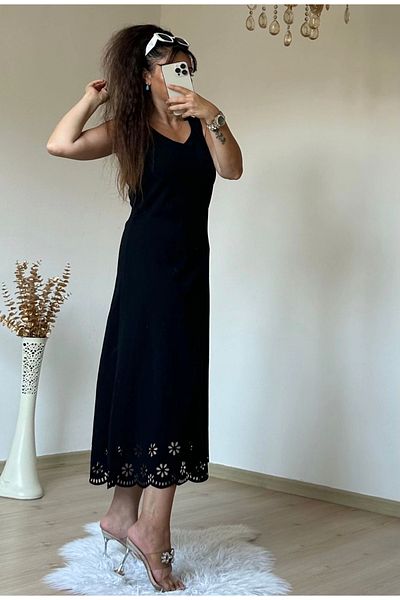 AZRA BUTİK Φόρεμα με μοτίβο μηδενικής μύτης μαύρο