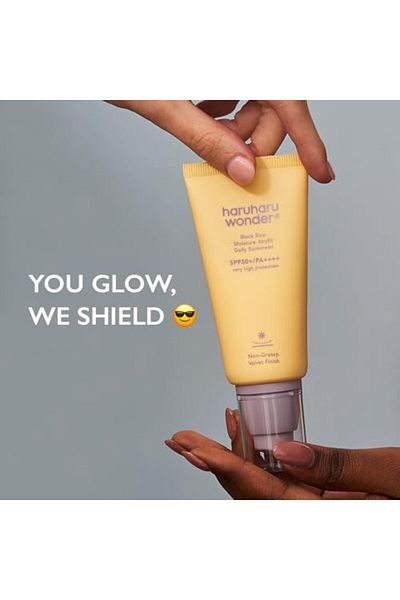 HaruHaru wonder Black Rice Moisture Airyfit Daily Sunscreen SPF50+/PA++++