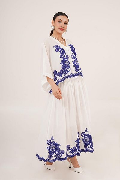 Hipo Trend Embroidered Bat Sleeve Shirt and Lined Skirt Ecru Double Set
