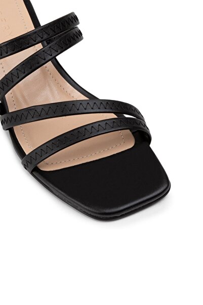 Deery Papuci negri pentru femei