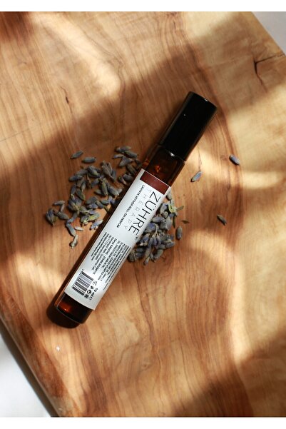 ZÜHRE THERAPY Zühre Therapy Lavinya Vetiver - Doğal Uçucu Yağ Karışımı & Roll-On Parfüm