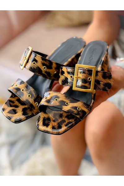 BERFONA Twee Leopard Patent Leather Buckle Slippers