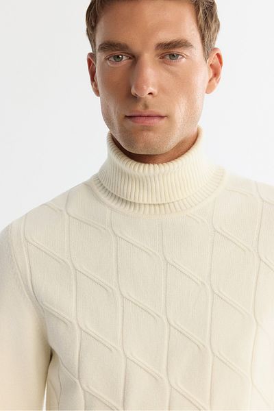 Avva Men's Ecru Full Turtleneck Patterned Soft Touch Knitwear Sweater A42Y5117