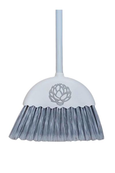 ALSAIF KITCHEN Long handle steel floor sweeper