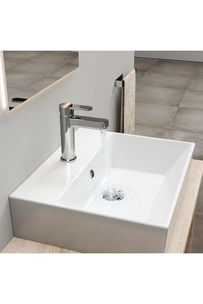 Adell Lento medium sink faucet