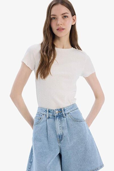 DeFacto Fitted Crew Neck Ribbed Camisole Basic Plain Short Sleeve T-Shirt K7064Az23Sm