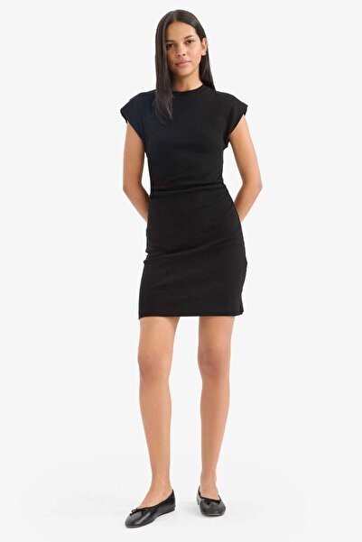 DeFacto Bodycon Vücudu Saran Bisiklet Yaka Basic Düz Ribana Kolsuz Mini Yazlık Elbise C4513ax25sm