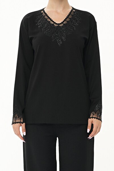 BURSPA Yaka Ve Kol Ucu Tül Detaylı Taş Işlemeli Siyah Anne Penye Bluz