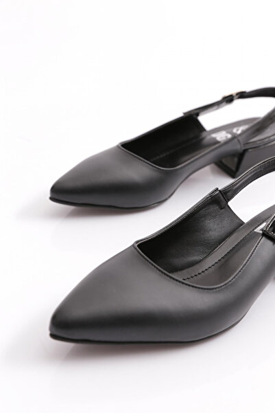 DGN Women's Heeled Shoes 2169102328