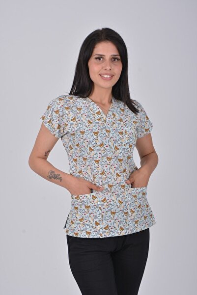 Nur Medikal Giyim Унисекс сив еластичен медицински халат с мечешки мотив за л...