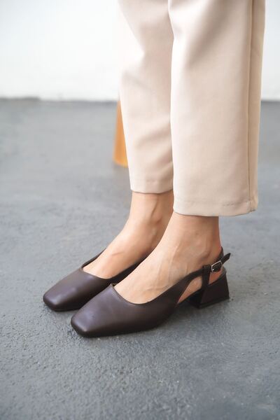 MODAADAM Γυναικεία παπούτσια με τακούνι Pogba Y Court Καφέ-Δερμάτινο