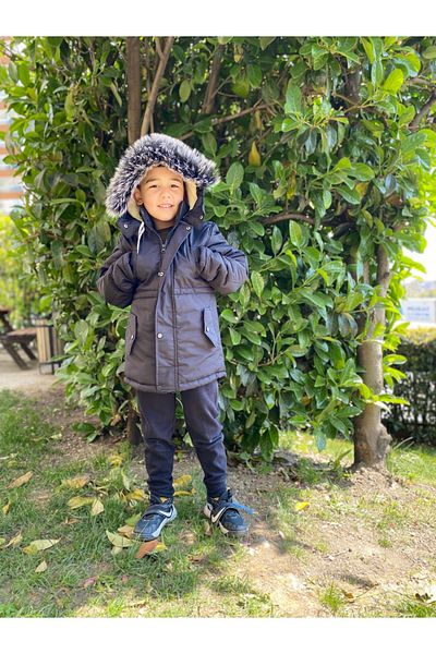 JUNİOR TİAMO Hooded, Thick Winter Coat with Fur Detail for Kids