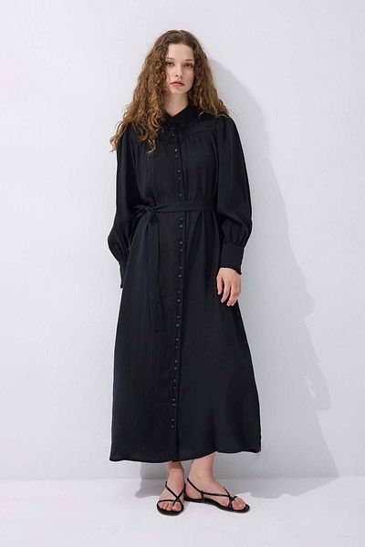 Hooopstore Μαύρο φόρεμα Modal με ζώνη