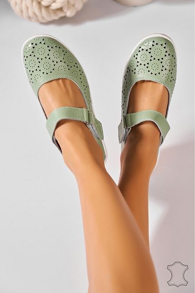 Joana Women's Loafers Natural Leather Green Abigail