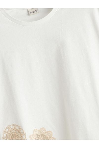 LC Waikiki Crew Neck Embroidered Girl's T-Shirt