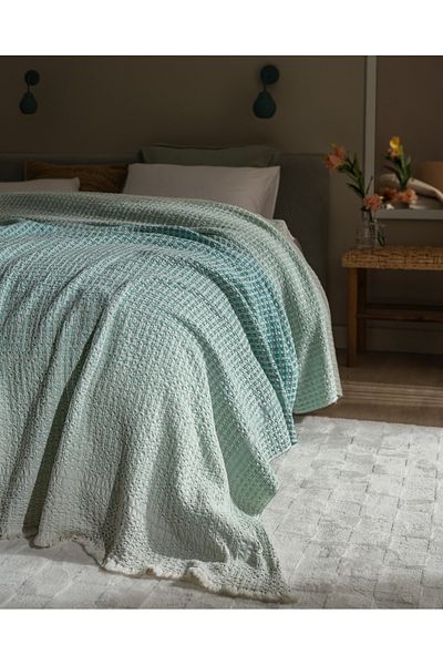 Madame Coco Lunevere Double 100% Cotton Bedspread - Turquoise