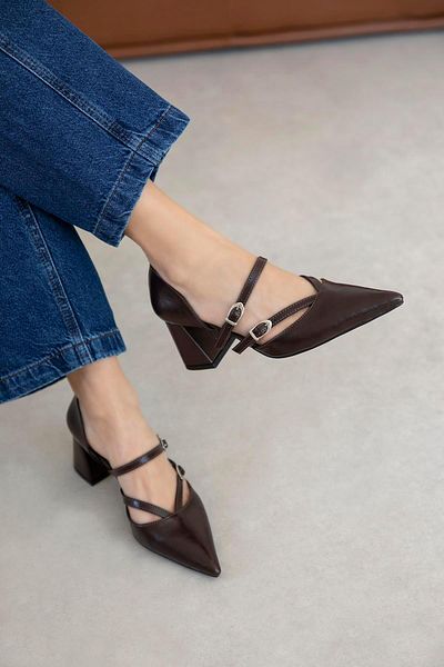 STRASWANS Stana Women's Crinkle Leather Heeled Shoes Coffee