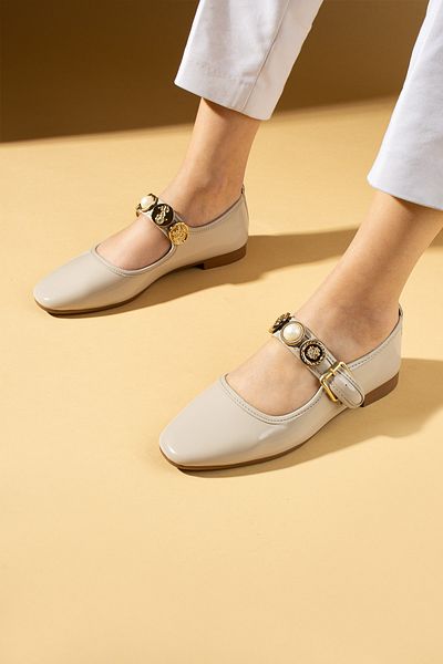 Pembe Potin Women's Ballerinas Beige Patent Leather Buckle Strap Lightweight Comfortable Sole Stylish Casual Shoes