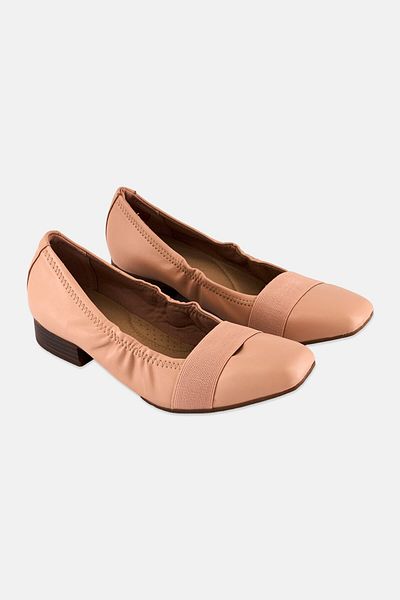 CLARKS Women Standard Tilmont Slip On Pumps, Peach