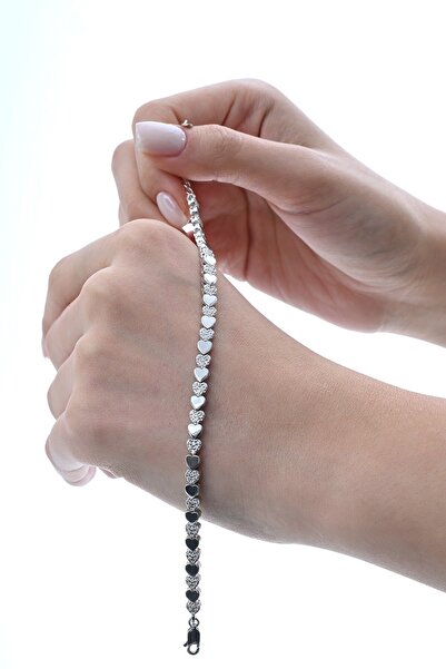 Söğütlü Silver Gümüş rodyumlu zirkon taşlı modern görünümlü sevgi zinciri bil...