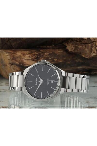 Lorus Rs945Dx9 Men's Wristwatch