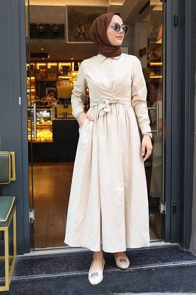 Tesettür Diyarı Φόρεμα Hijab από ύφασμα Tricot με λεπτομέρεια με κορδόνια