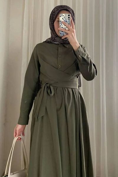 Tesettür Diyarı Φόρεμα Hijab από ύφασμα Tricot με λεπτομέρεια με κορδόνια