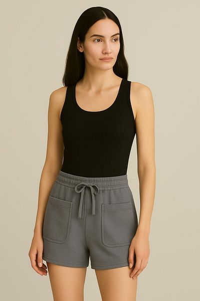 HAKKE Short Shorts with Two Thread Pockets