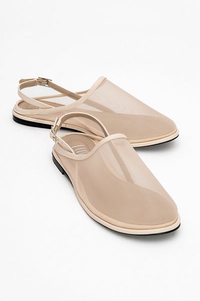 LuviShoes Γυναικεία σανδάλια SHEN Cream Mesh Closed Toe