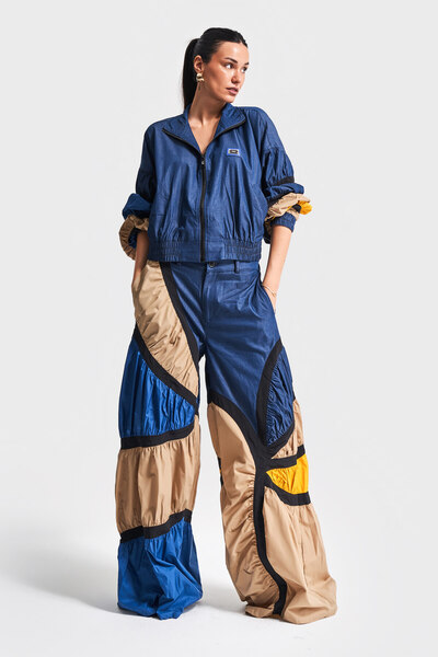 its basic Kadın Koyu Mavi Renk Parçalı Kumaş Bol Kesim Tasarım Ceket