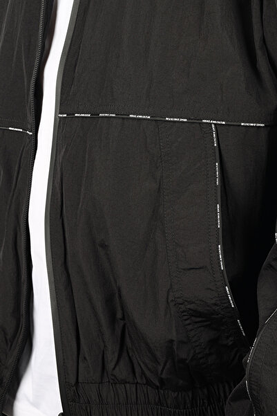 Versace Men's Regular Fit Stand Collar Zipper Long Sleeve Black Jacket 78Gasd11Cq04D-899